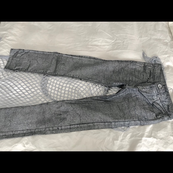 Silver Dust Jeans - Picture 5 of 6